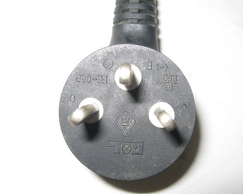 israel 3 round pin plug